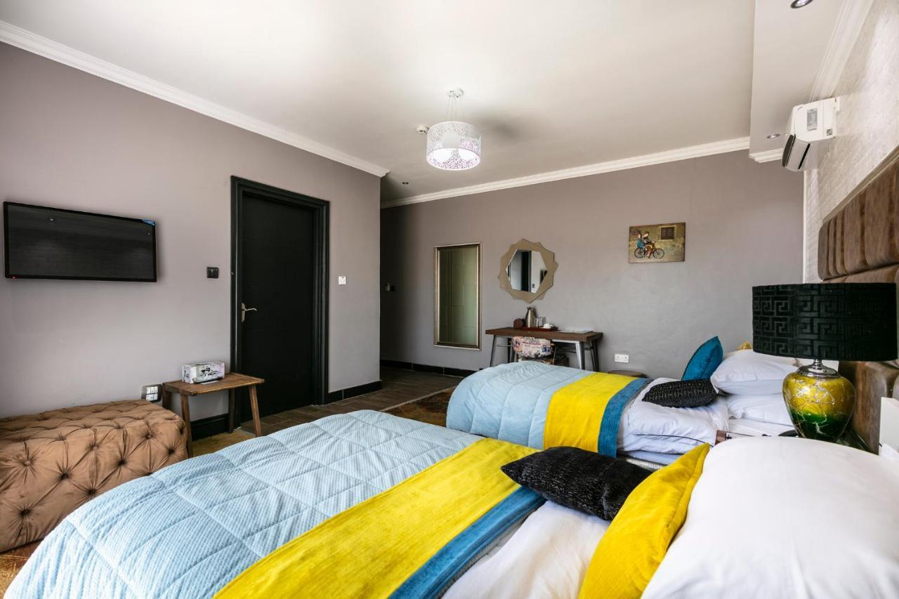 Madamz Bed & Breakfast Gaborone Dış mekan fotoğraf